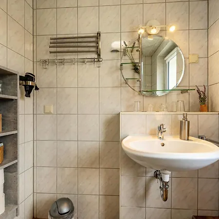 Apartment Comfort *